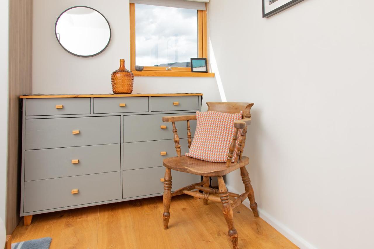 Villa Cuillrigh - Luxury House, Loch & Mountain Views Portree Esterno foto
